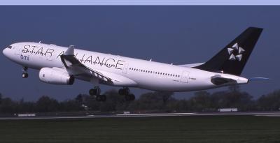 G-WWBD Bmi Star Alliance colours A330-200.jpg