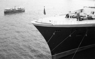 Starferry and the ocean liner