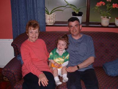 200404 Donegal Granny, Neil + Co  07.jpg