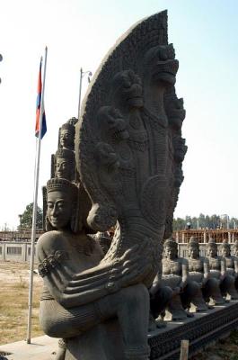 u44/bmcmorrow/medium/28436629.cambodia1067.jpg