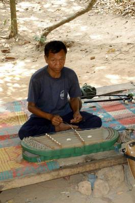 u44/bmcmorrow/medium/28646923.cambodia1061.jpg