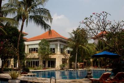 u44/bmcmorrow/medium/33782751.jakarat386.jpg