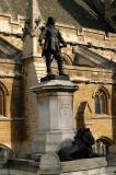 Oliver Cromwell in front of Parliament