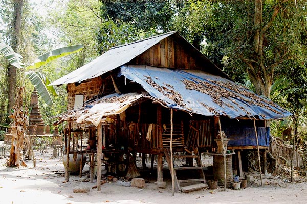 Village in the NW of Angkor Thom