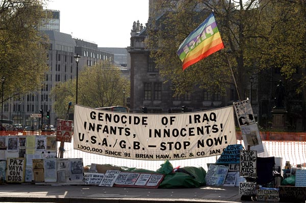 Anti-Iraq war protest in front of Parliament