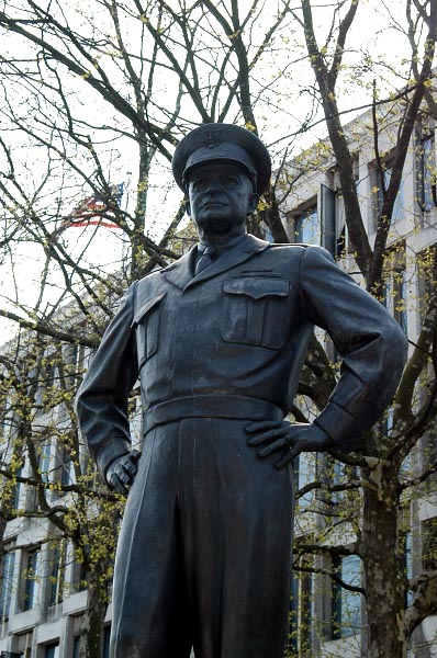 Eisenhower, Grosvenor Square