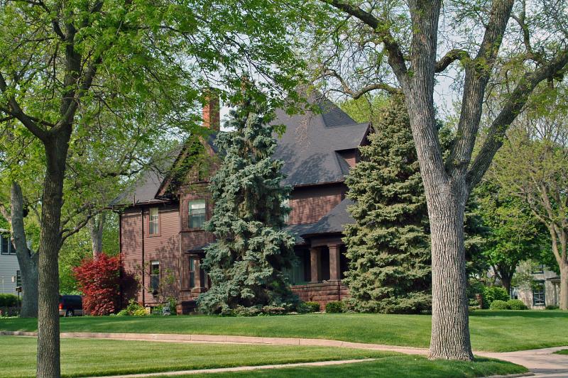 Home of Maxine Pitts - Early Springtime