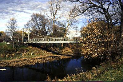 u44/bobleary/medium/28635681.gcbridge.jpg