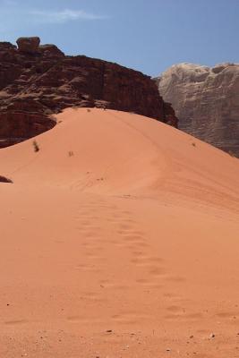 055 Wadi Rum, red dune