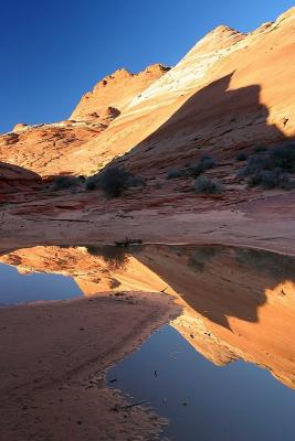 Reflection at sunrise, Coyote Buttes