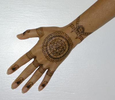Henna Hand 1