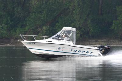 u44/canon_300d/medium/28704929.CRW_0030pbase.jpg