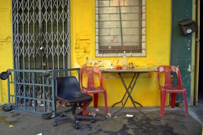 Front Porch in the city