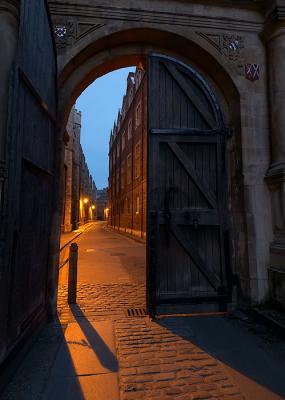 Alley Gateway