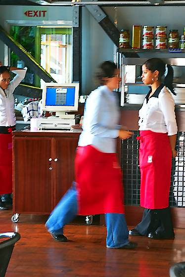 <b>waitering and waiting*</b><br><font size=1>by sweetchops</font>
