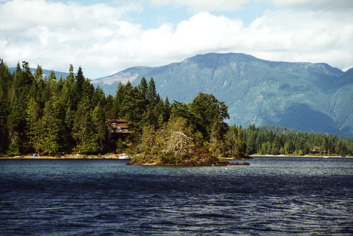 Central Lake 02.jpg