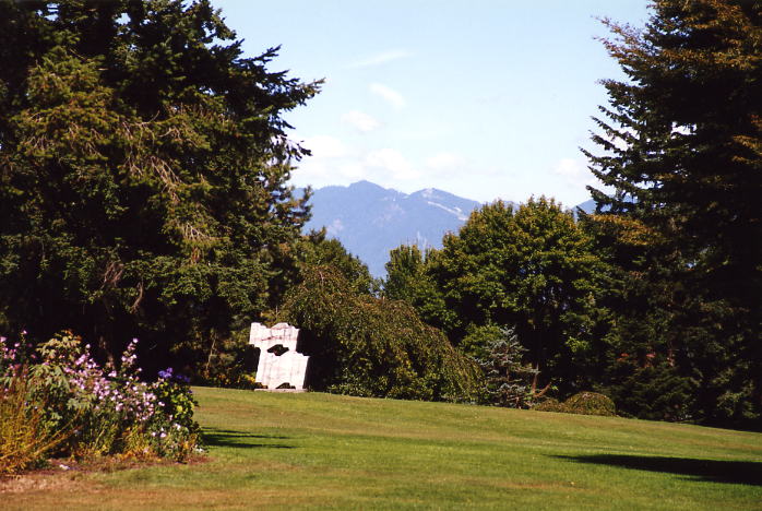 Van Dussen Gardens 27.jpg