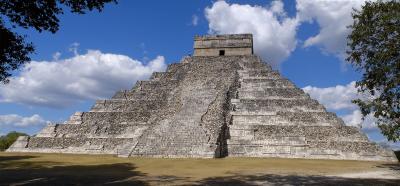 Chitzen Itza Panorama