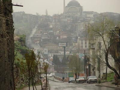 Istanbul at wall 2004 03 04