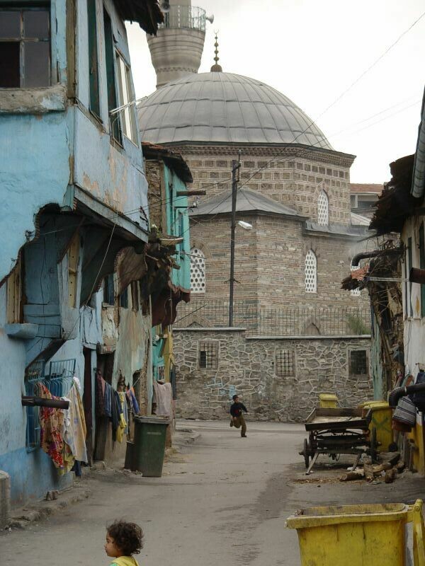  Bursa gypsy neighbourhood