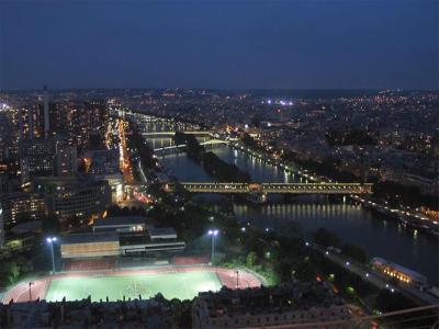 PARIS BY NIGHT