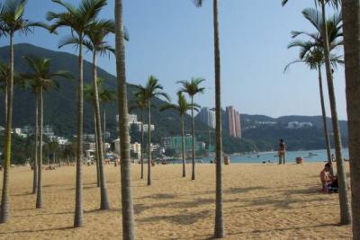 u44/ghislain3/medium/28372925.HKIslandRepulseBay11002.jpg