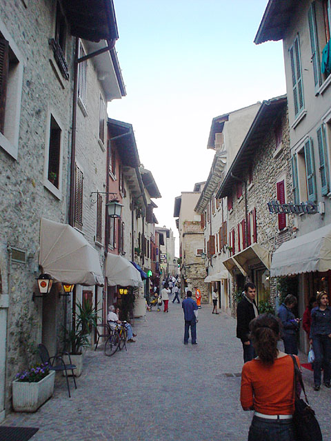 DSC03990.JPG