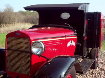 Old Ford Truck 2.jpg
