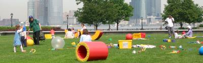 Play Time on the Hudson Shores in Lower Manhattan