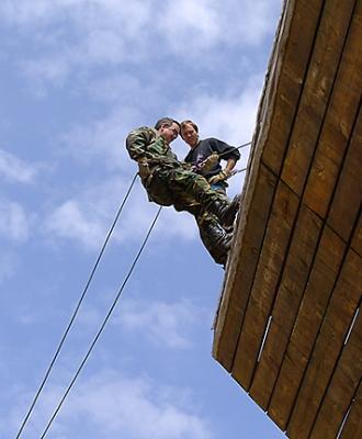rappelling3