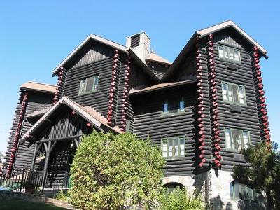 Montebello Chateau-Wood building, Quebec
