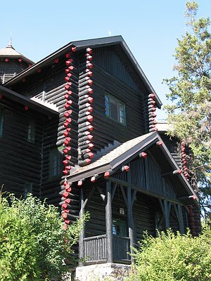 Montebello Chateau-Wood building, Quebec