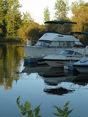 Boats in Chateauguay lake