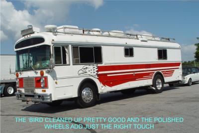 AN UPGRADED 'BIRD, YOU CAN SEE THE NEW TV ANTENNA, AIR CONDITIONER, SATELLITE TV,  MAXIVENTS,  NEW TIRES AND POLISHED WHEELS