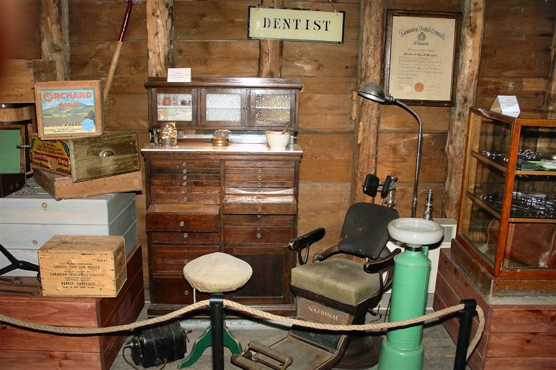 Dentist antiques in the Bonavista Museum