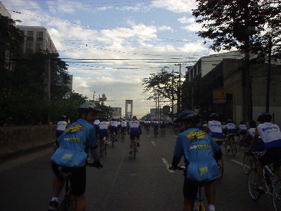 approaching Mabuhay Rotonda