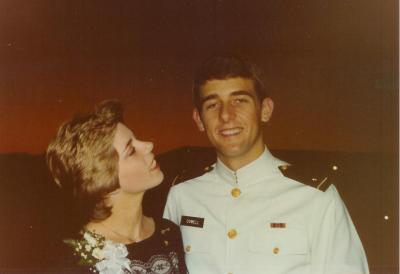 u44/jcowell/medium/28627970.MidshipmanSeabeeBall.jpg