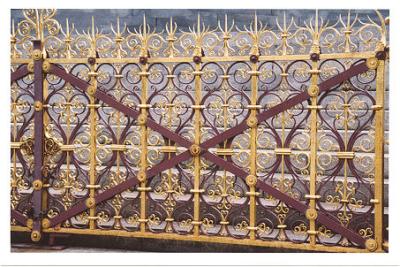 Albert Memorial Fence.jpg