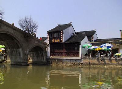 North end of Fang Sheng Bridge