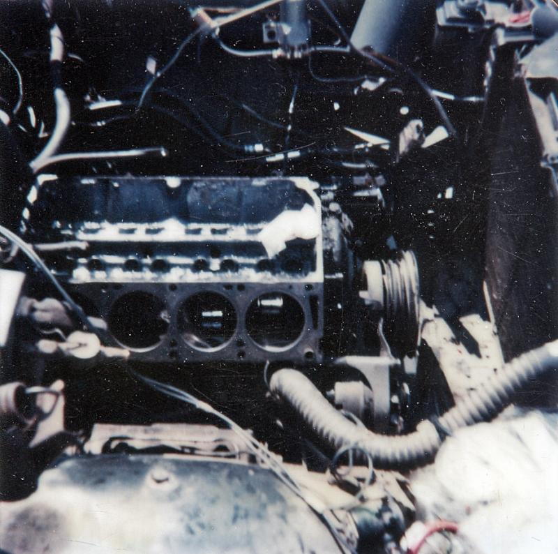 1969 Ford Galaxy Motor Side.jpg