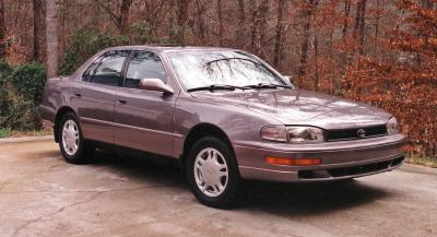 1993 Camry V6 XLE Front Right.jpg