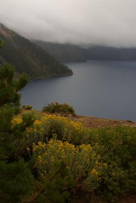 Crater Lake 8334fix800.jpg