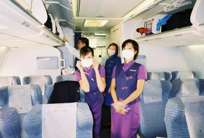 flight attendents