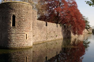 Moat, Bishop's Palace, Wells