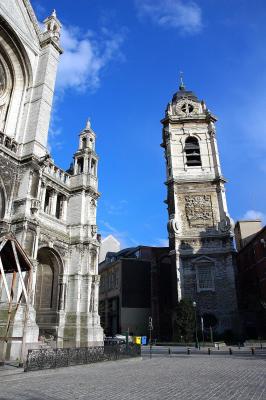 137 The 2 churches.jpg