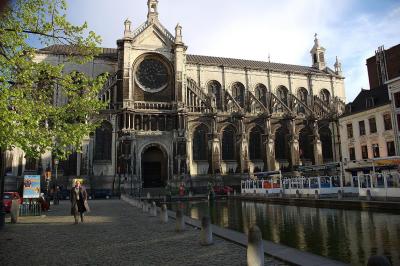 147 Ste Catherine church seen from the place.jpg
