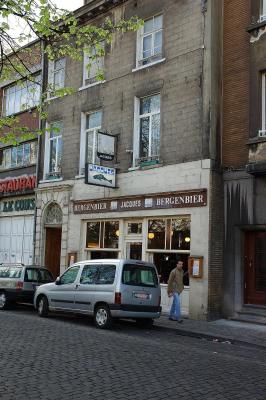 152 Chez Jaques, tourist not wanted, local people's fish restaurant.jpg