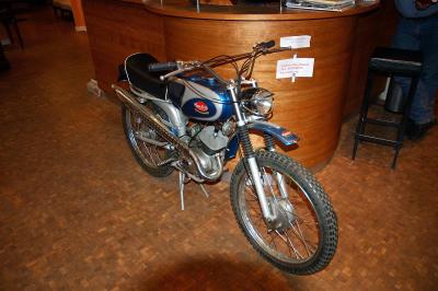 213 An old bike.jpg