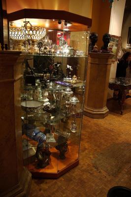 215 A nice Vitrine.jpg