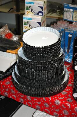 041 Pans.jpg